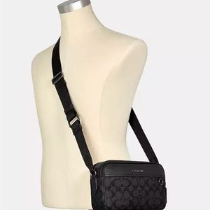 Graham Crossbody In Signature Canvas